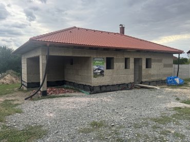 Atypický rodinný dům - Nová Ves